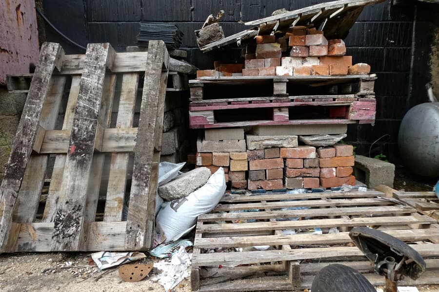 Palletized brick stacks organized for bulk order transport and delivery
